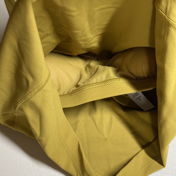 🔥 Lululemon Align Tank Auric Gold Yellow 6 - Picture 8 of 8